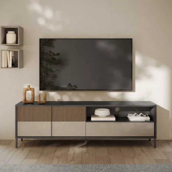 Mobile TV Everest